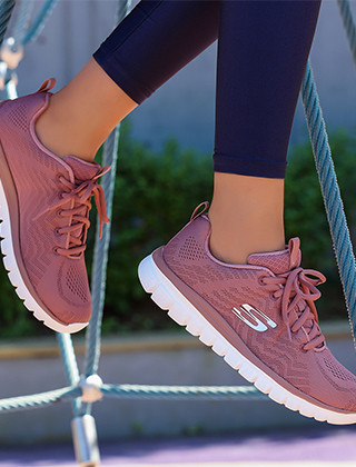 sketchers trainers for women